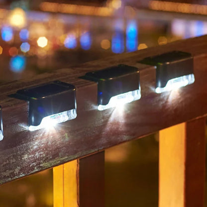 SolarGlow – Zelfklevende LED Buitenverlichting op Zonne-energie